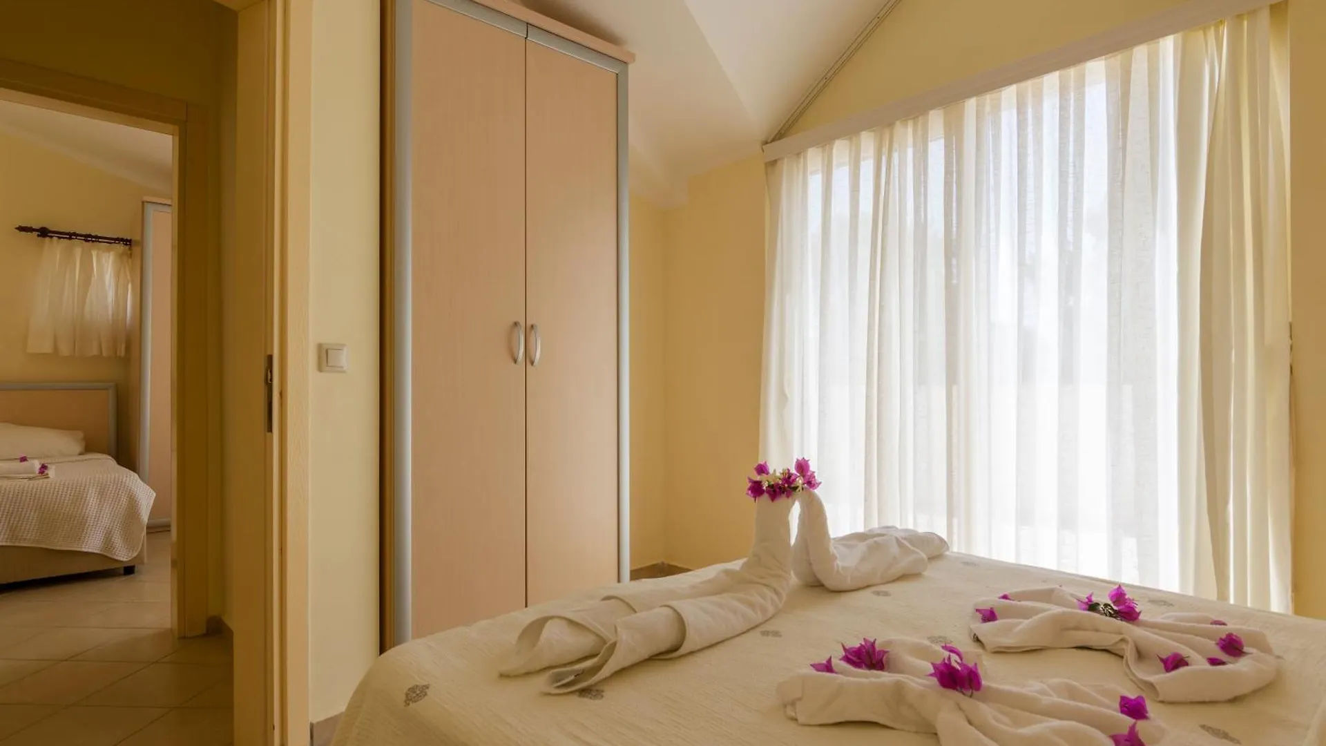 Resort Apollonium Bozbuk Hotel Akbuk